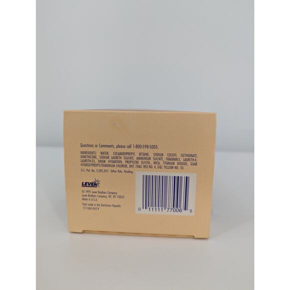 *Open Box* Discontinued VTG 1995 6oz Lever Caress Moisturizing Body Wash Kit - Picture 9 of 9